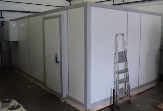 Камера 2,26*3,76*2,4 б/у + моноблок MXM LMN217 (Новый) с монтажом без шторки